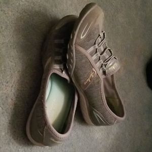 Skechers Relax Fit Memory Foam